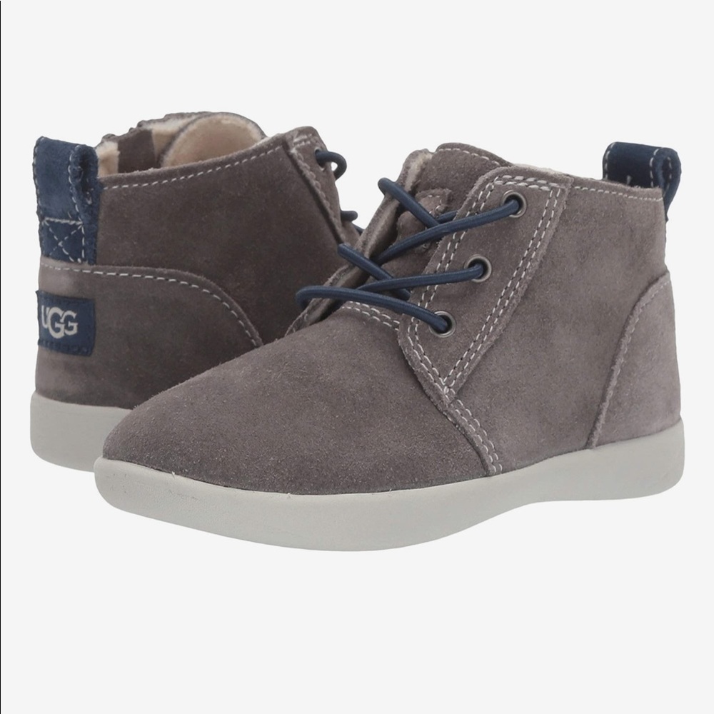 NWOT UGG Kids Unisex Kristjan booties